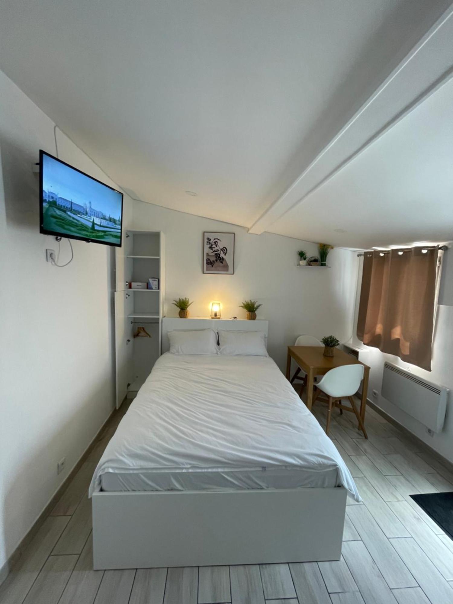 Residence Chene- 15 Mn De Paris Et 05 Mn D'Orly Aeroport Viry-Chatillon Exterior photo